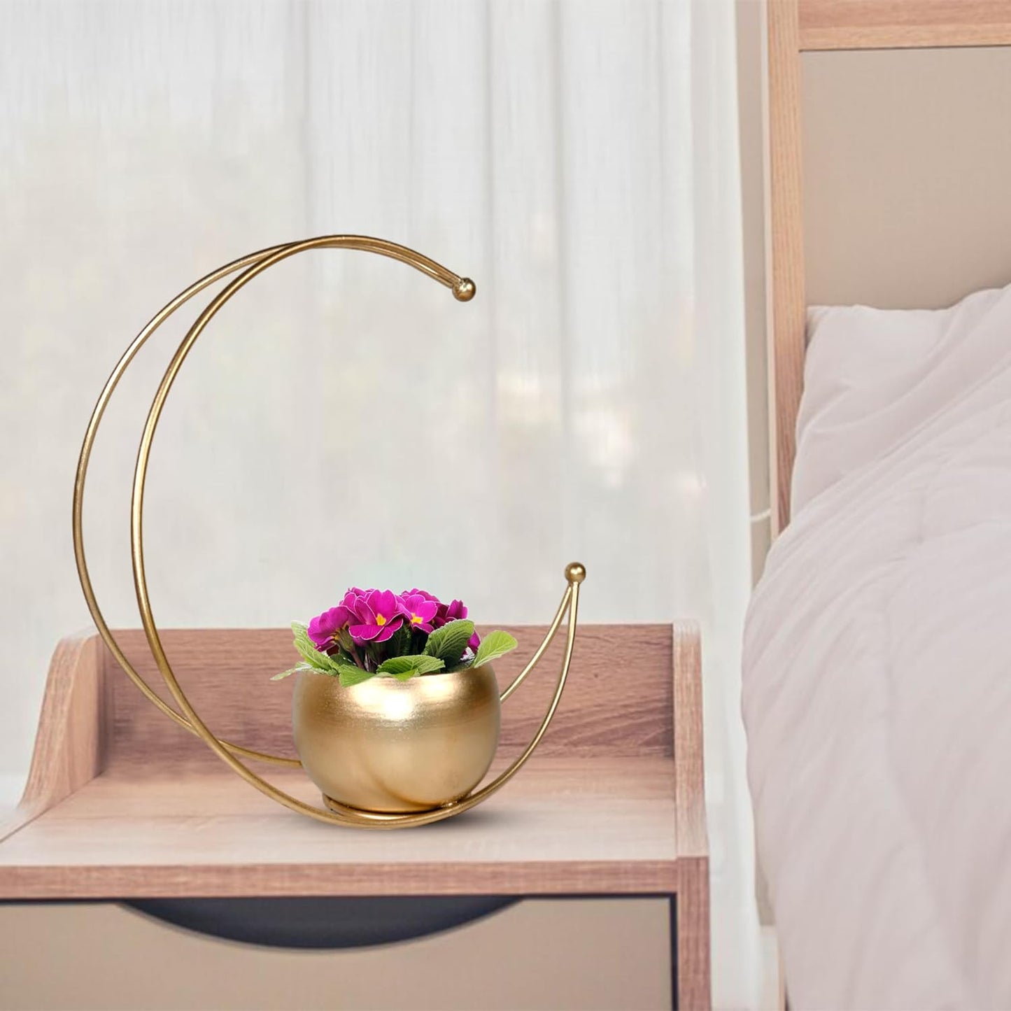 Metal Flower Vase with Gold Finish | Geometric Half Moon Design Flower Pot Stand | Table Top Decorative Flower Pot | Gold Metal Flower Vase for Home and Office Side Table Decoration